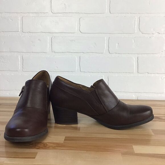 NATURAL Soul brown leather chunky heeled shoes round toe comfortable size 7.5 - Picture 7 of 15